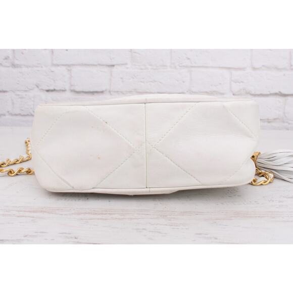 Chanel CC Camera Bag White Lambskin Leather Shoulder Crossbody Handbag A4050 - Picture 11 of 11